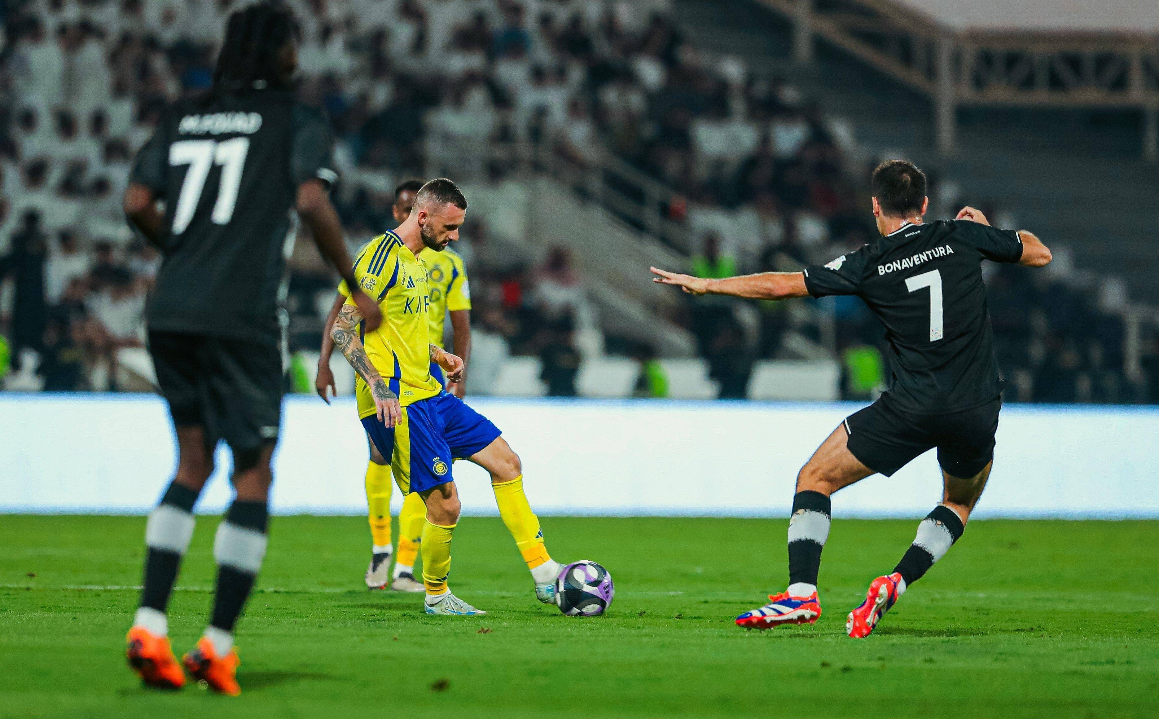 瑞士球队凭借团队合作，冲击冠军宝座的简单介绍