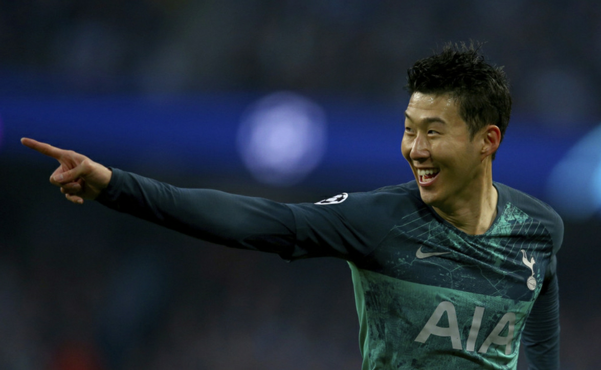 阿贾克斯逆袭成功，晋级八强