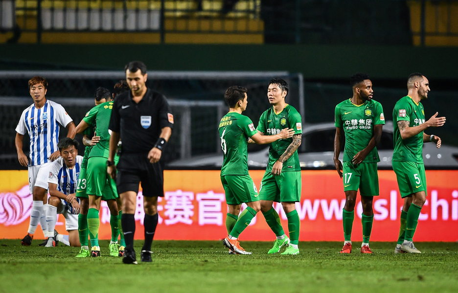 关于广州富力坐镇主场，力争取得胜利的信息