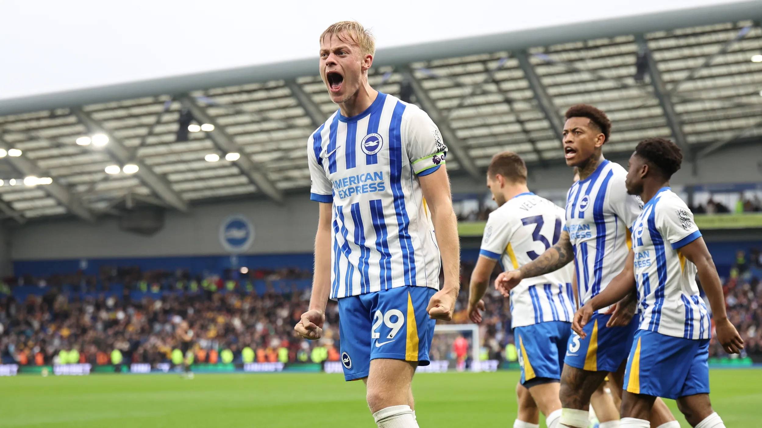 曼城客场不敌对手，英超积分被拉平