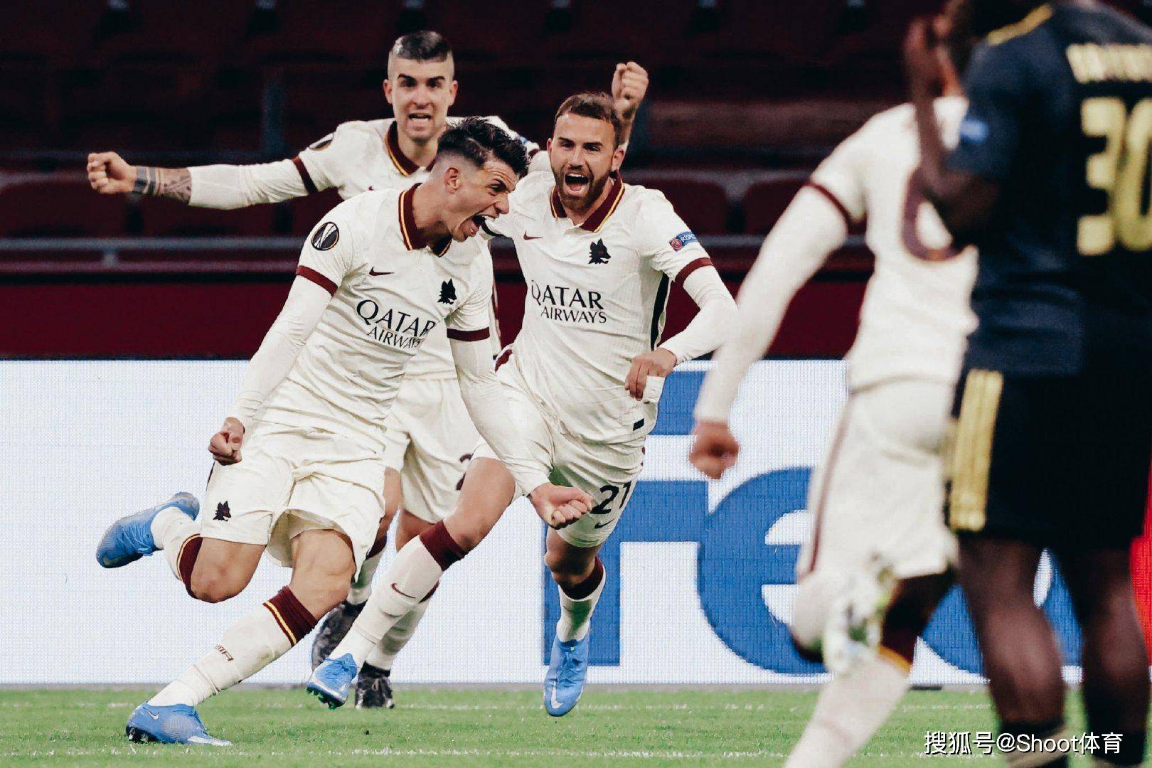 关于瓦朗谢纳队在主场展现强劲实力，拿下三分的信息