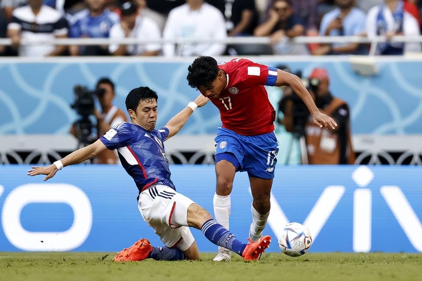 关于日本队鏖战德国队，梁靖崑统治全场的信息